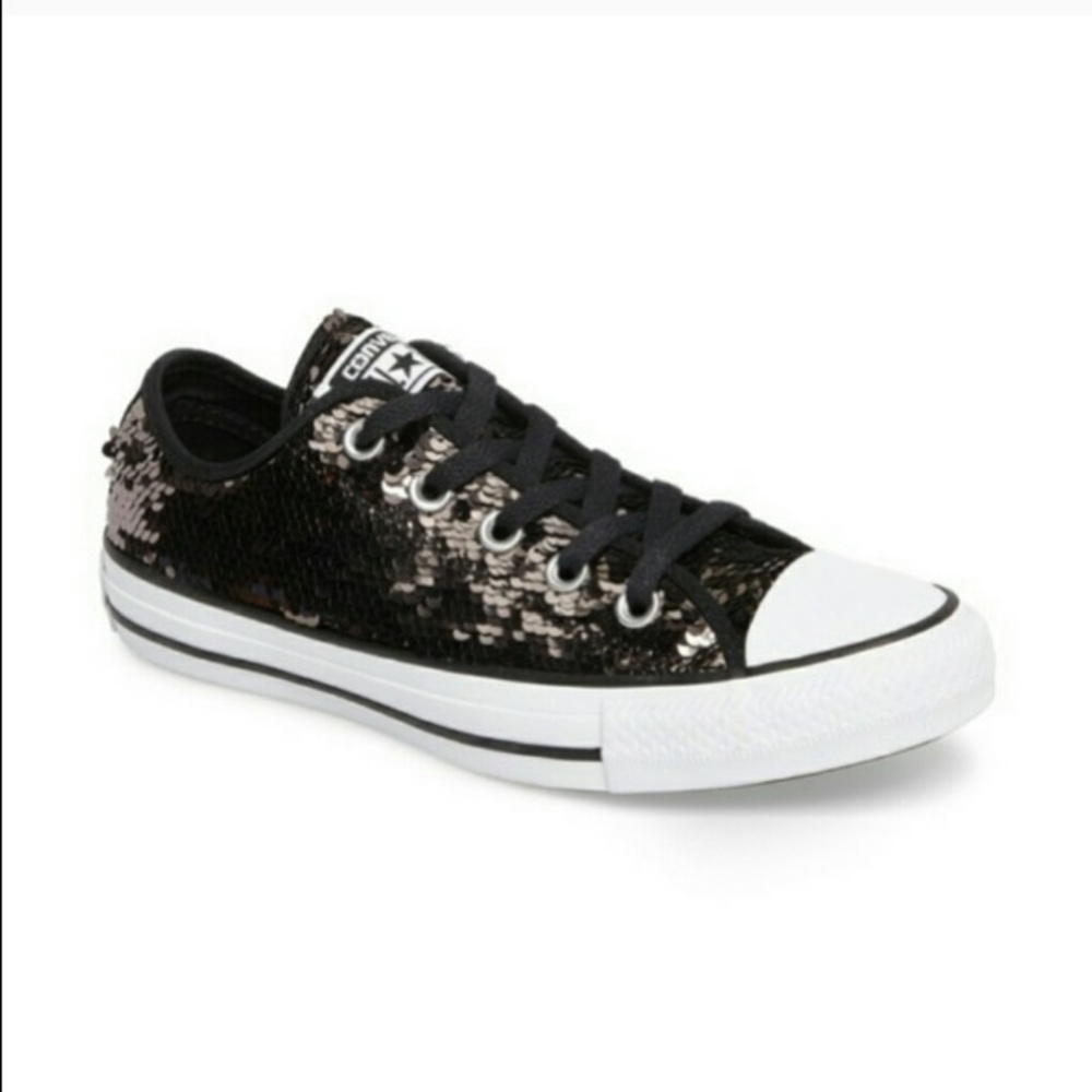 Black converse